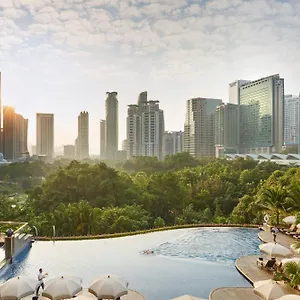 Mandarin Oriental, Hotel